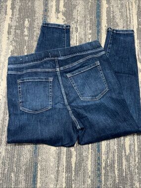 Size 16 Lane Bryant Pull On Stretchy Blue Jeans. Super Nice Condition